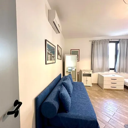 Holiday home Glicine